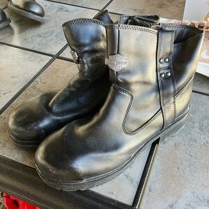 Women’s Harley Davidson steel toe boots. Size 11
